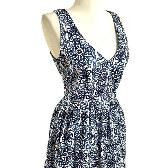 Milly Capri Italia Dutch Tulip Dress Classic Blue White Fit and Flare Size 2 - Picture 6 of 16